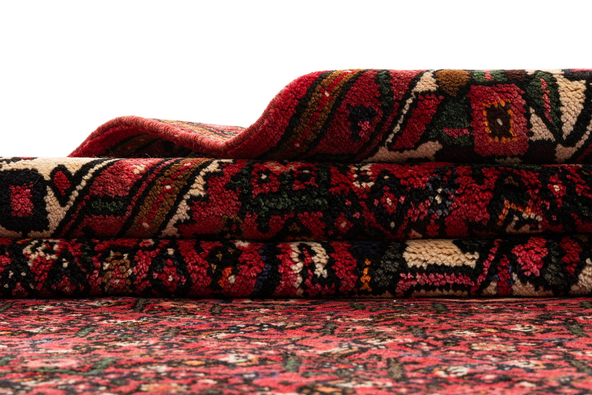 291 x 200 Hosseinabad