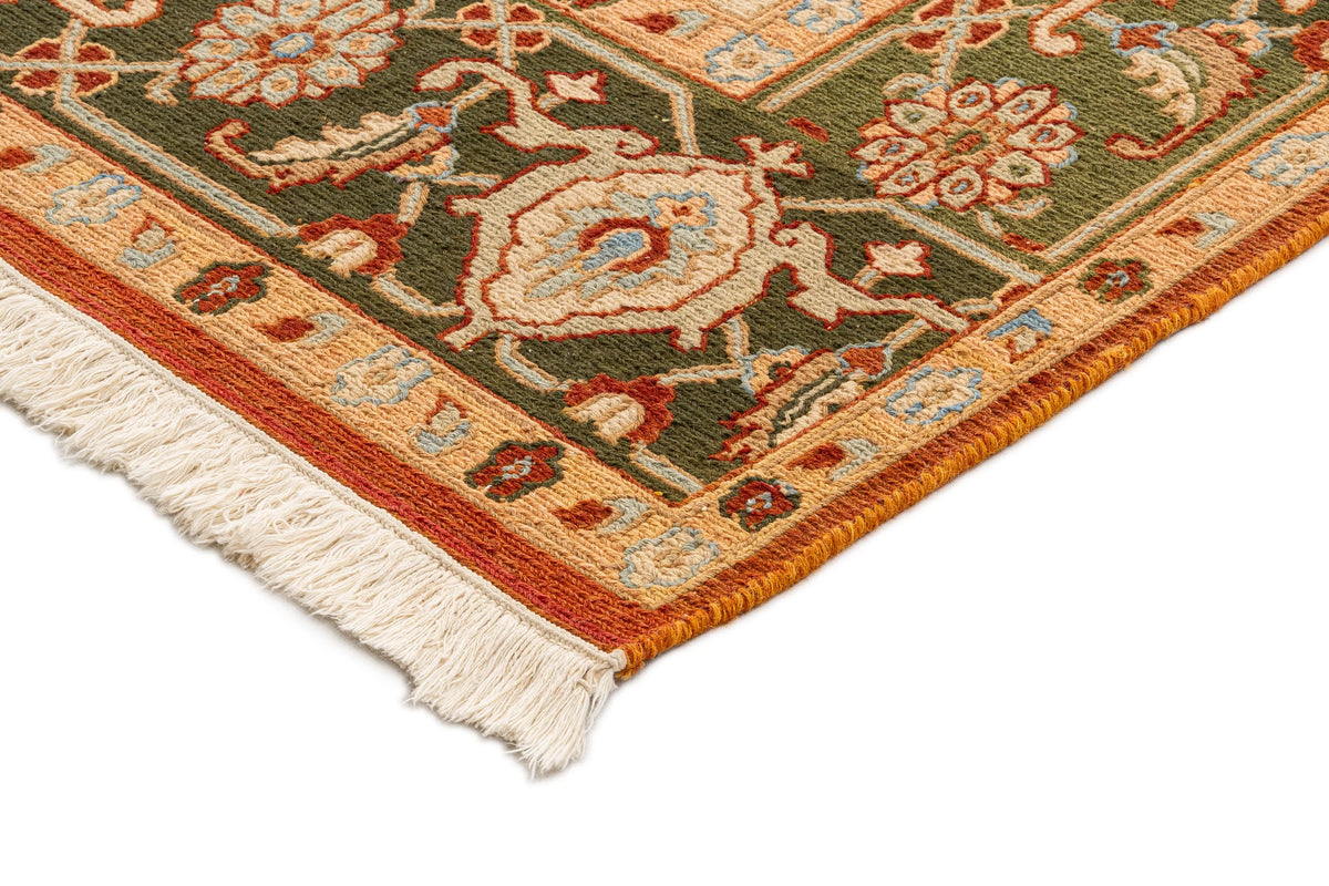 335 x 245 Kazak Kelim