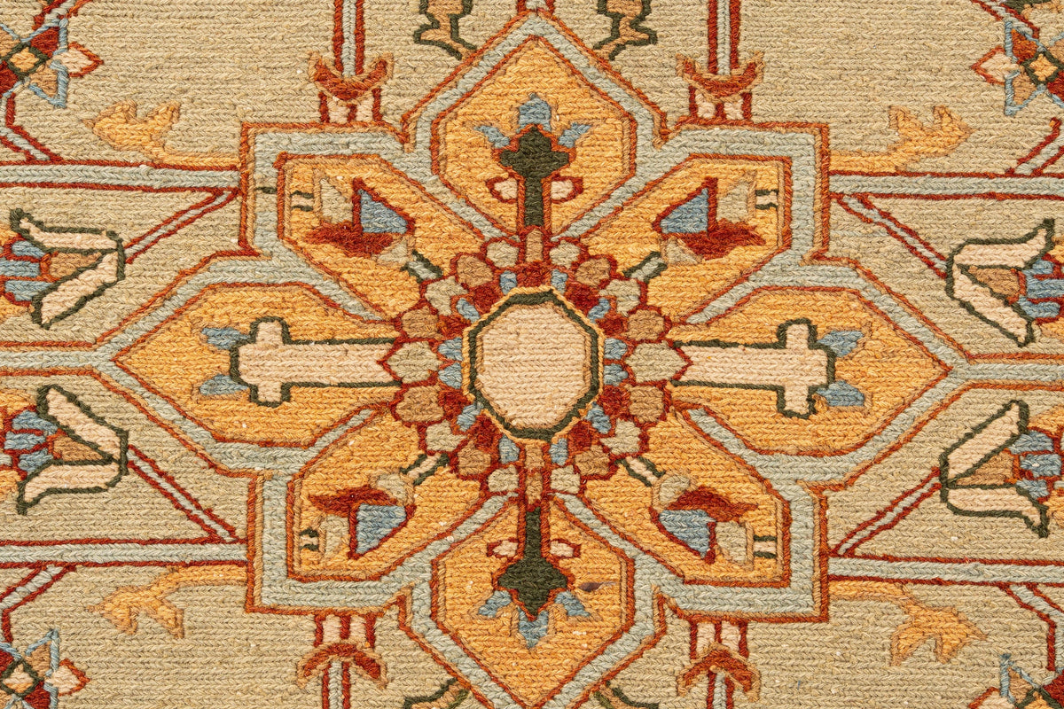 335 x 245 Kazak Kelim