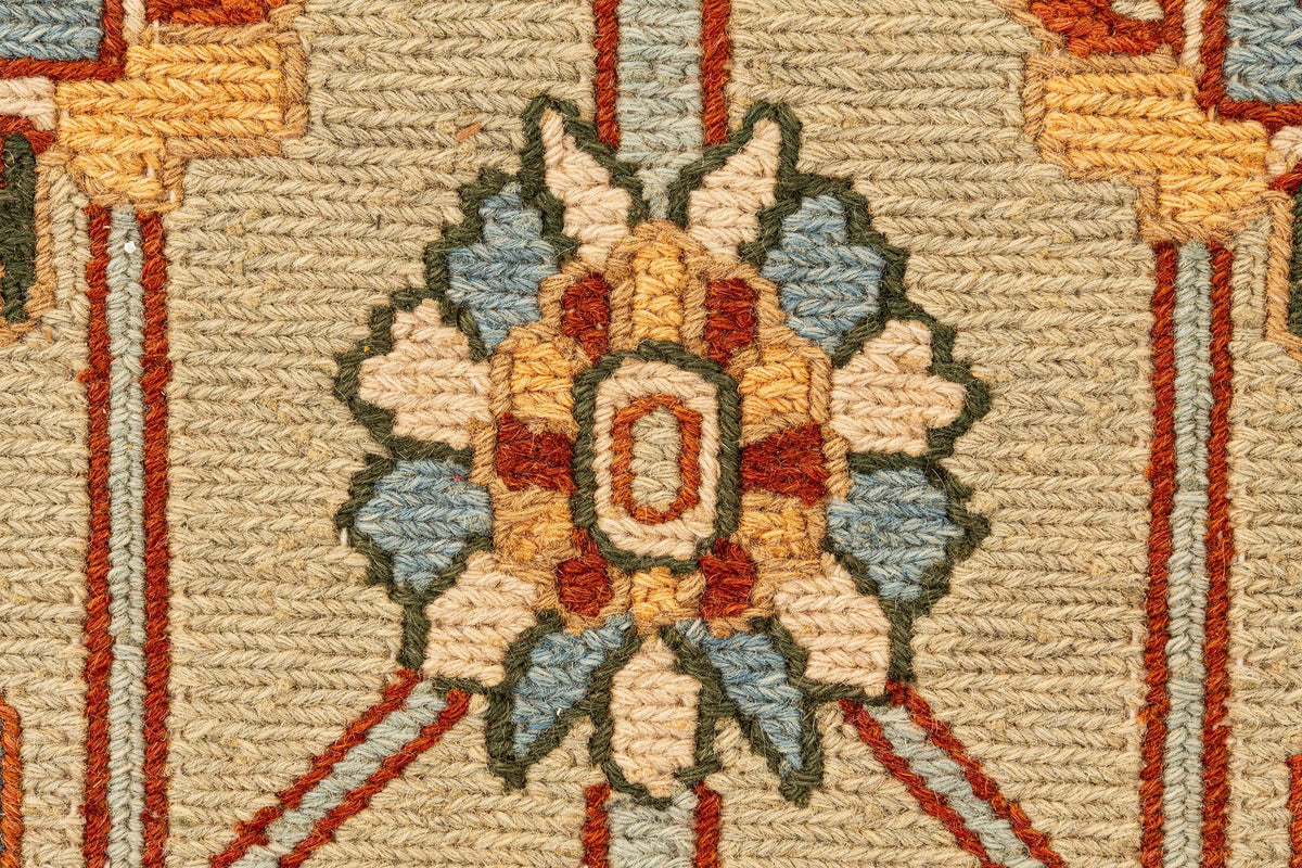 335 x 245 Kazak Kelim