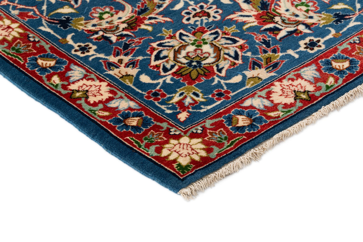 243 x 153 Isfahan