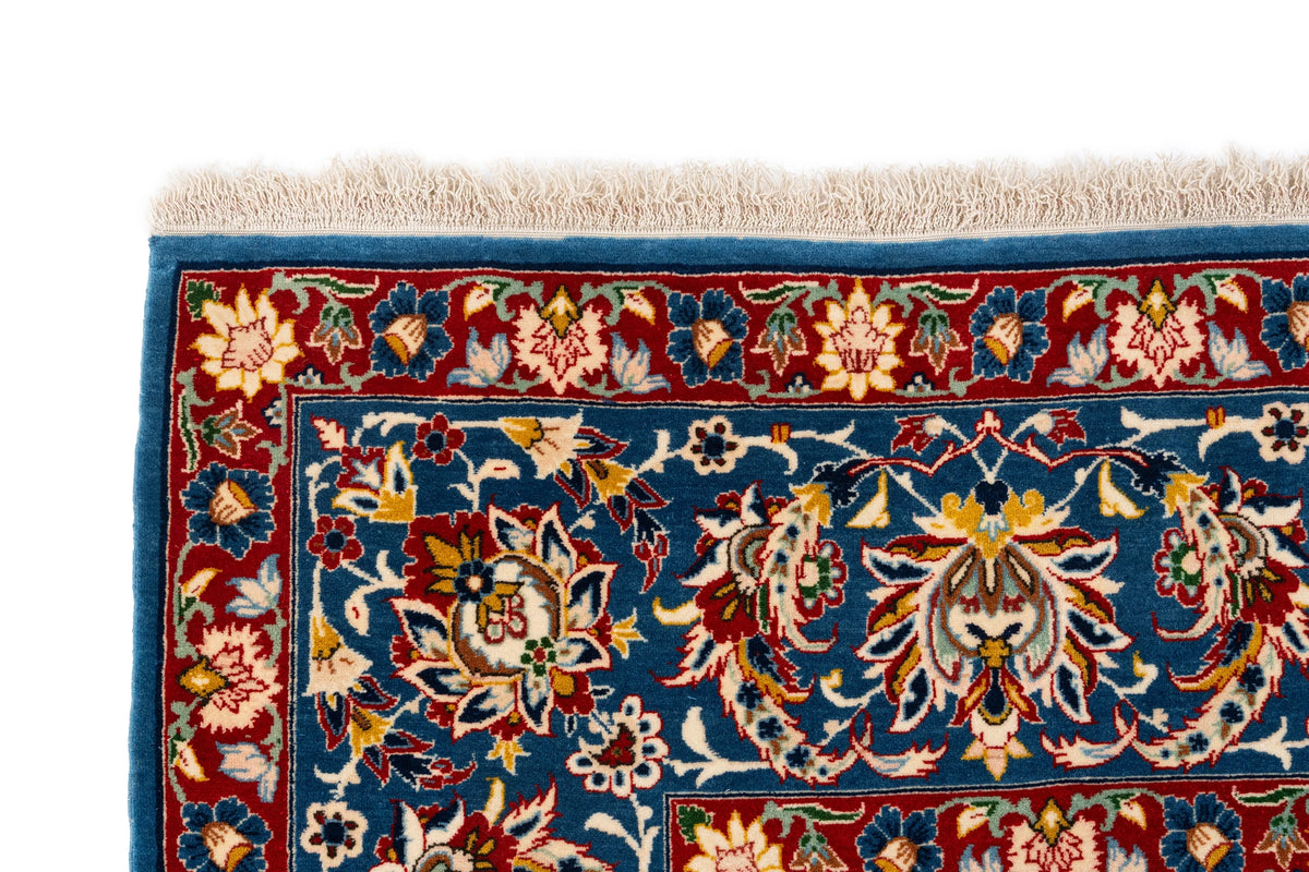 243 x 153 Isfahan
