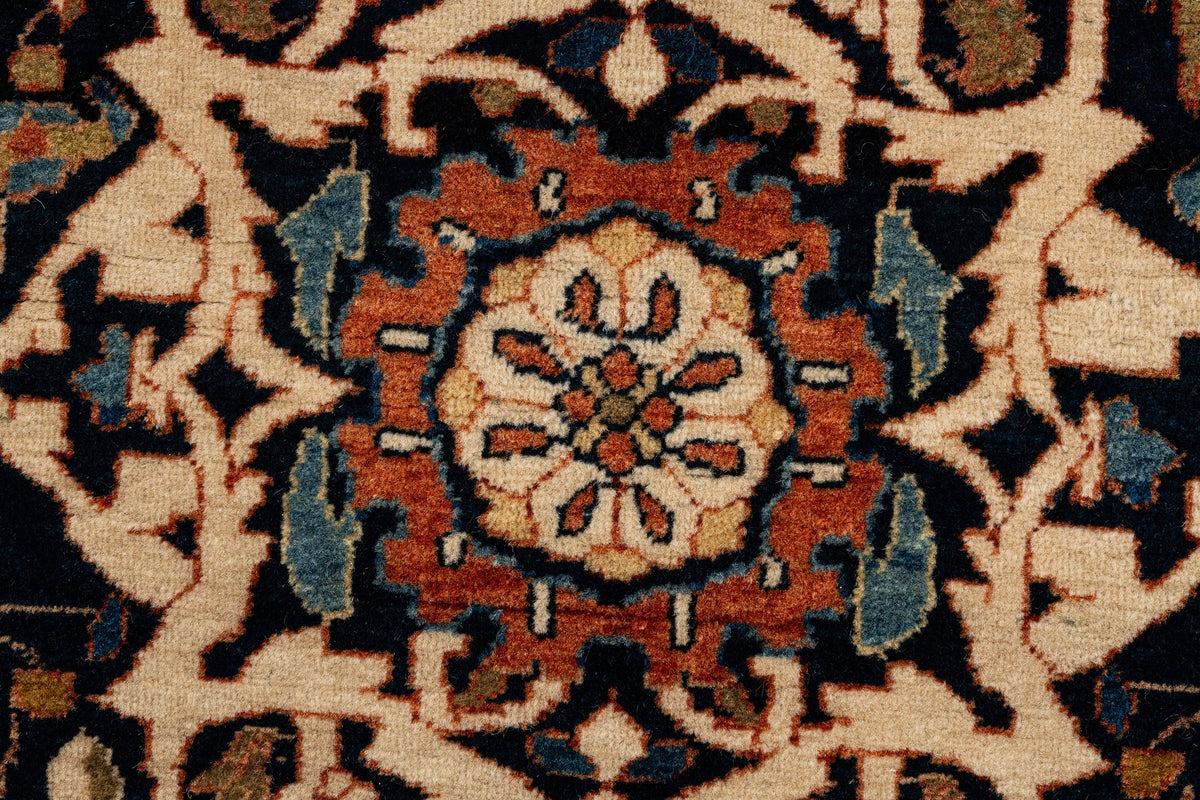 215 x 139 Keshan