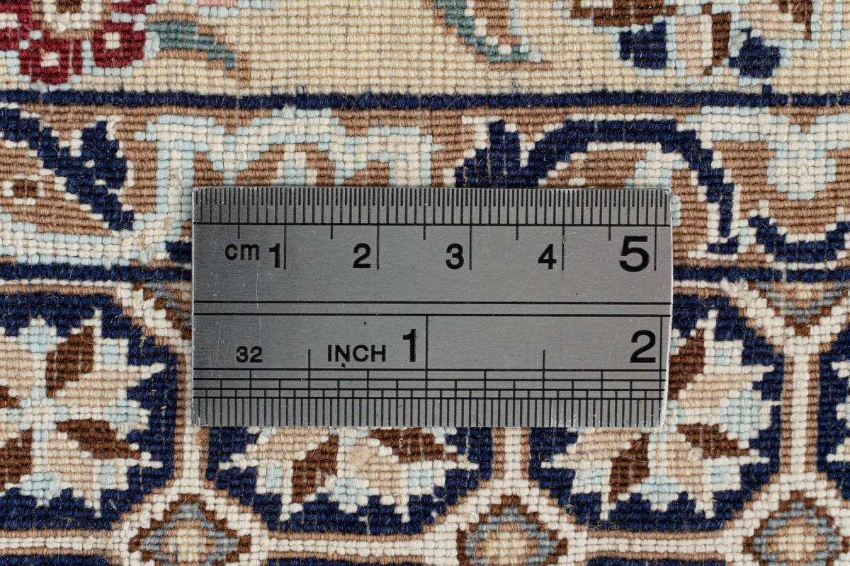 340 x 340 Nain 6 La