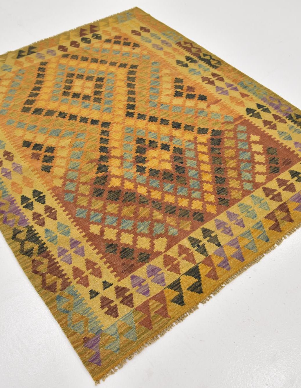 193 x 152 Kilim Maymana