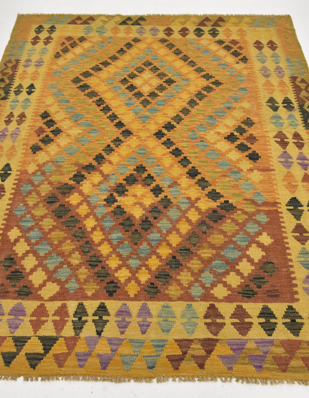 193 x 152 Kilim Maymana