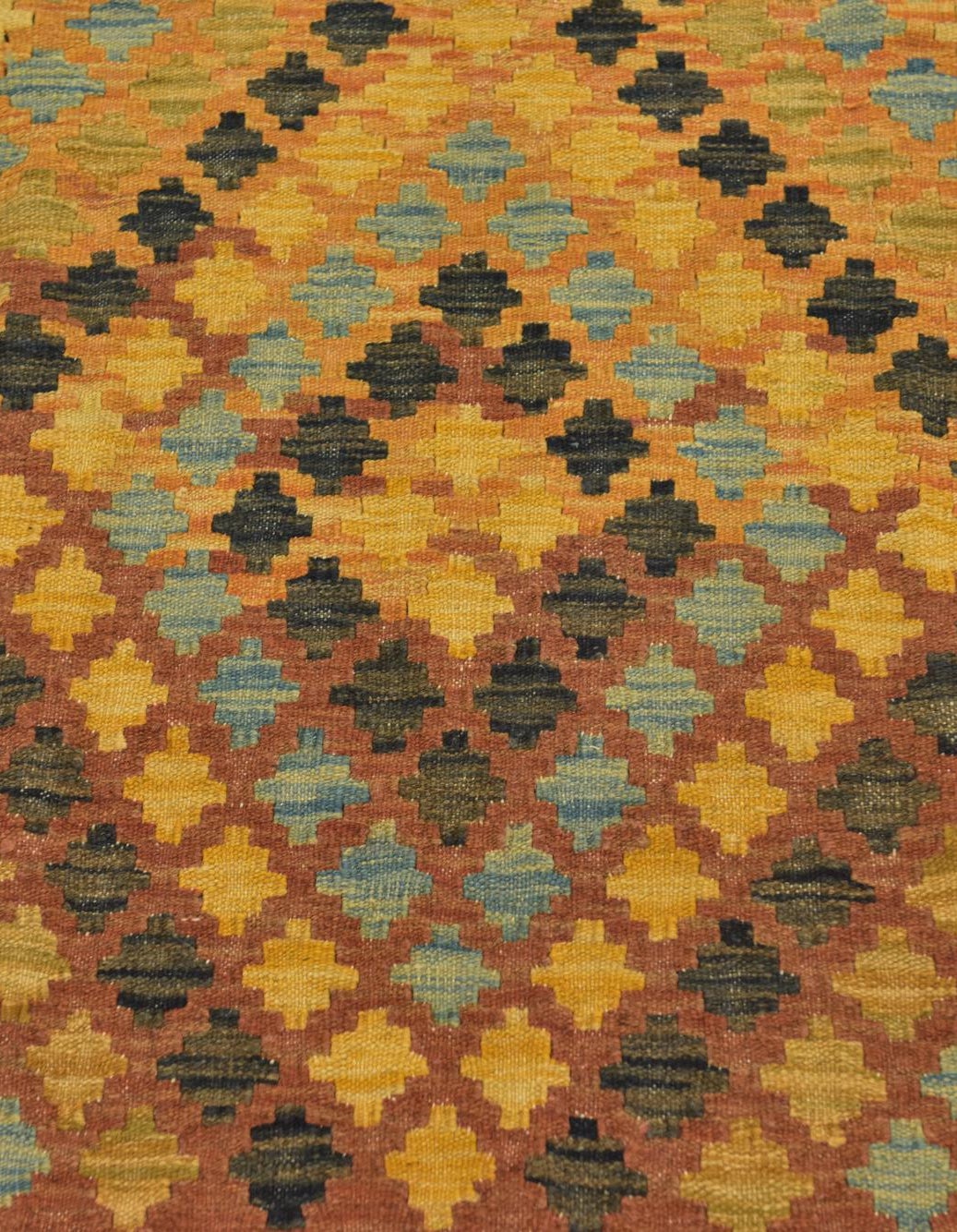193 x 152 Kilim Maymana