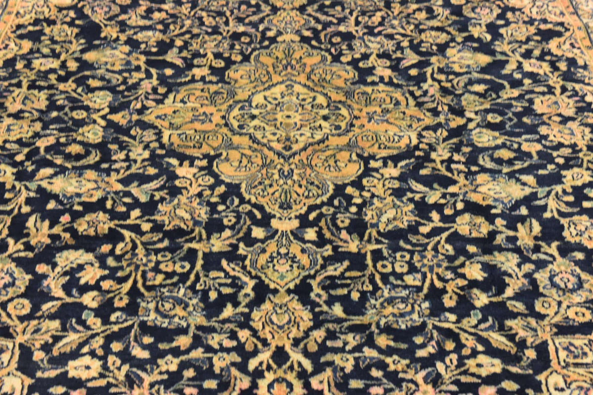 335 x 274 Shahrbaft