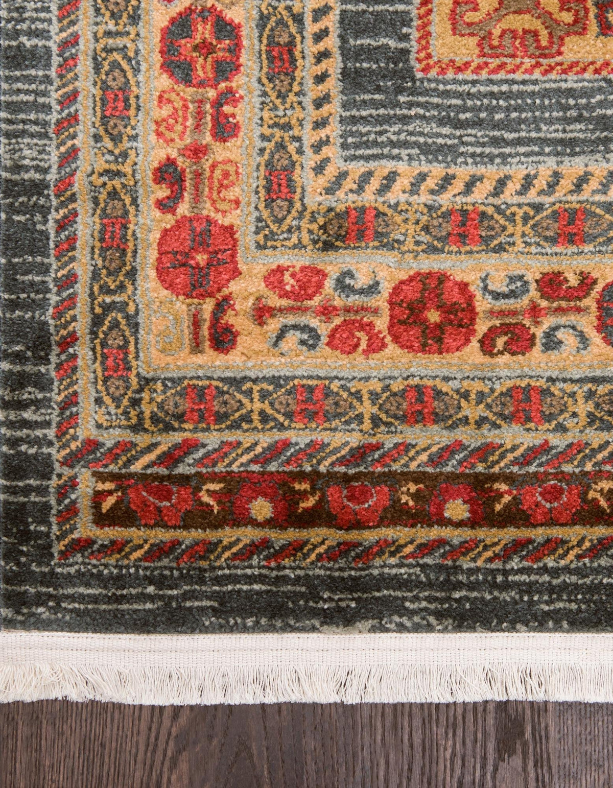 335 x 245 Kashkuli Gabbeh