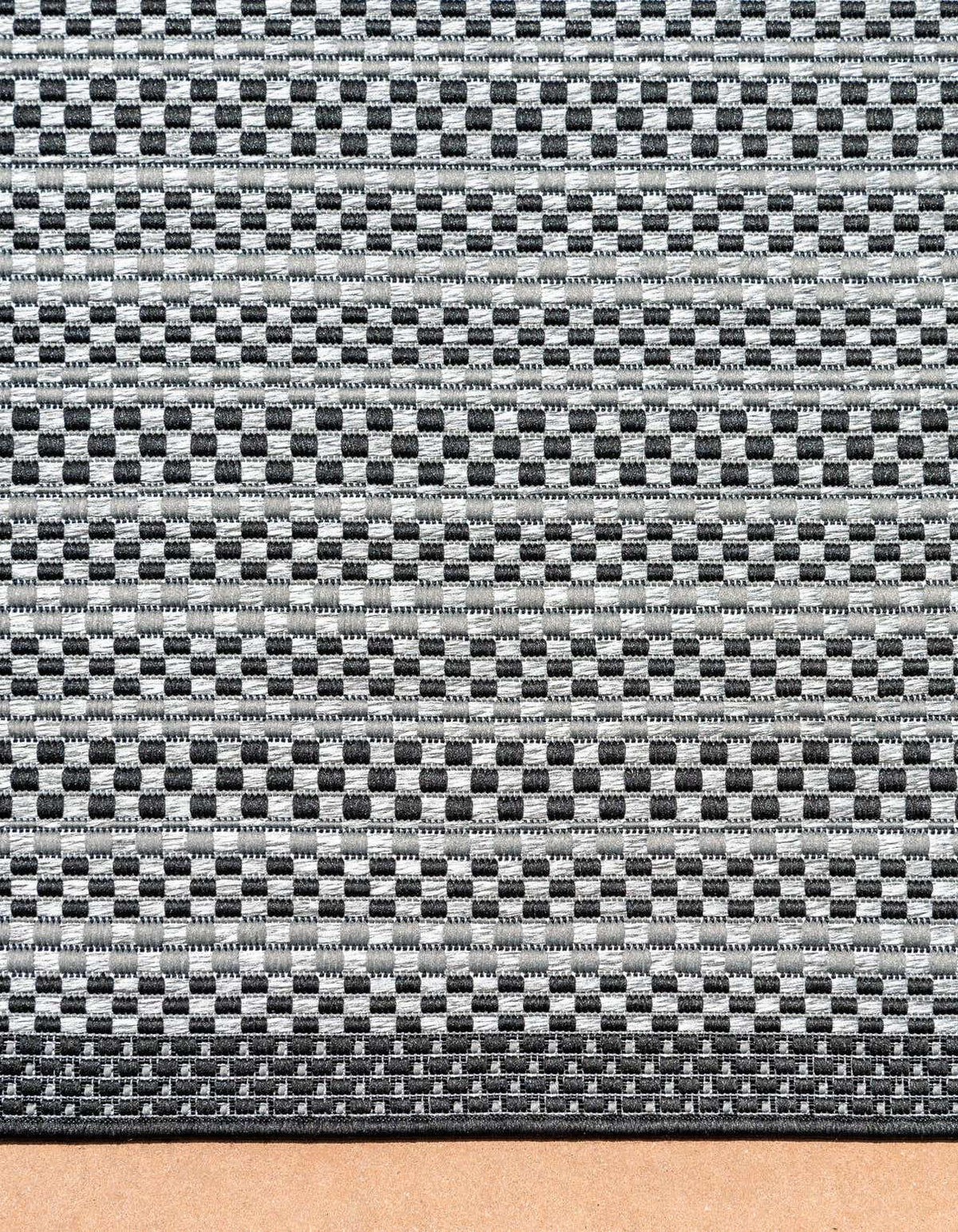 183 x 122 Outdoor Border