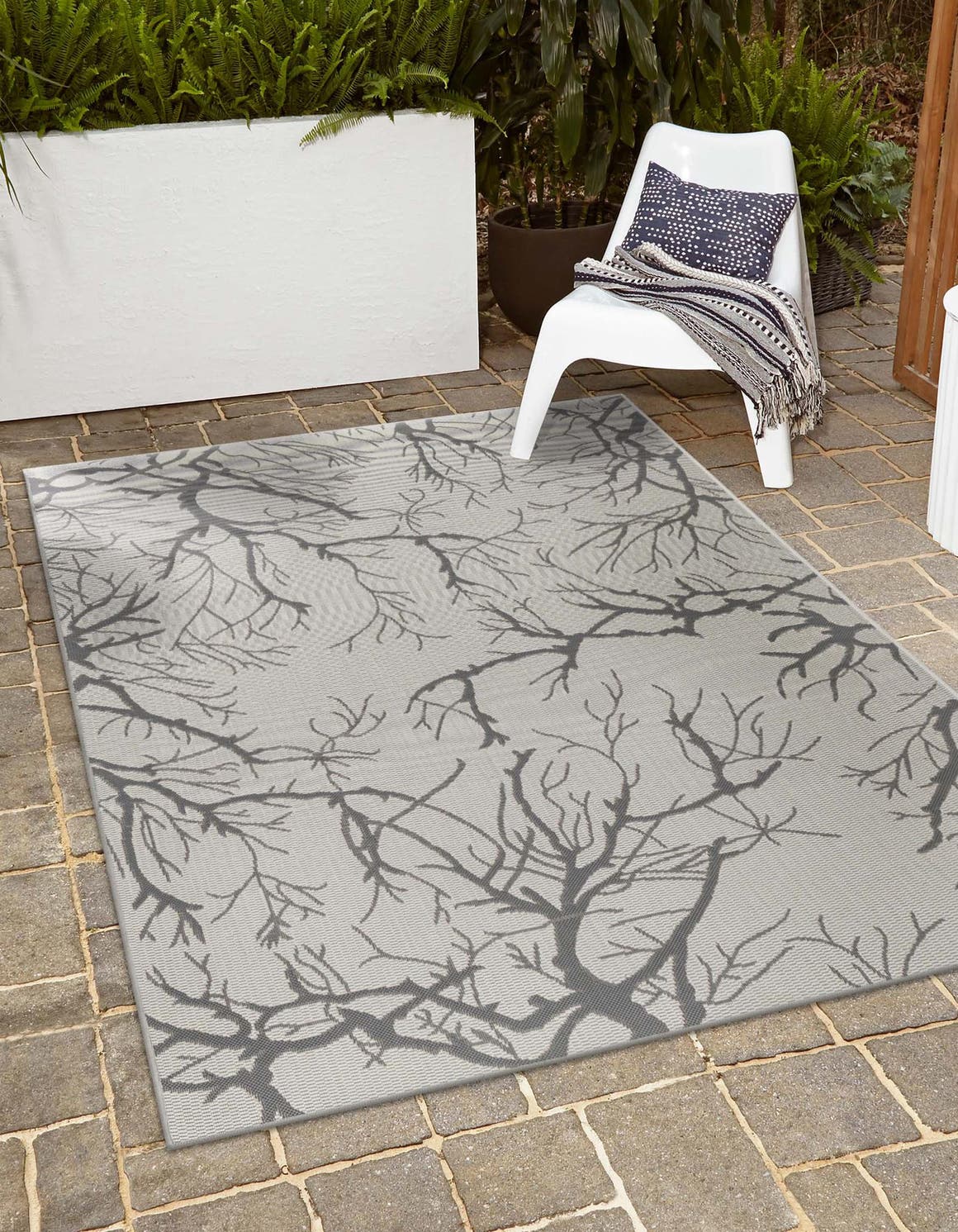 275 x 185 Outdoor Botanical