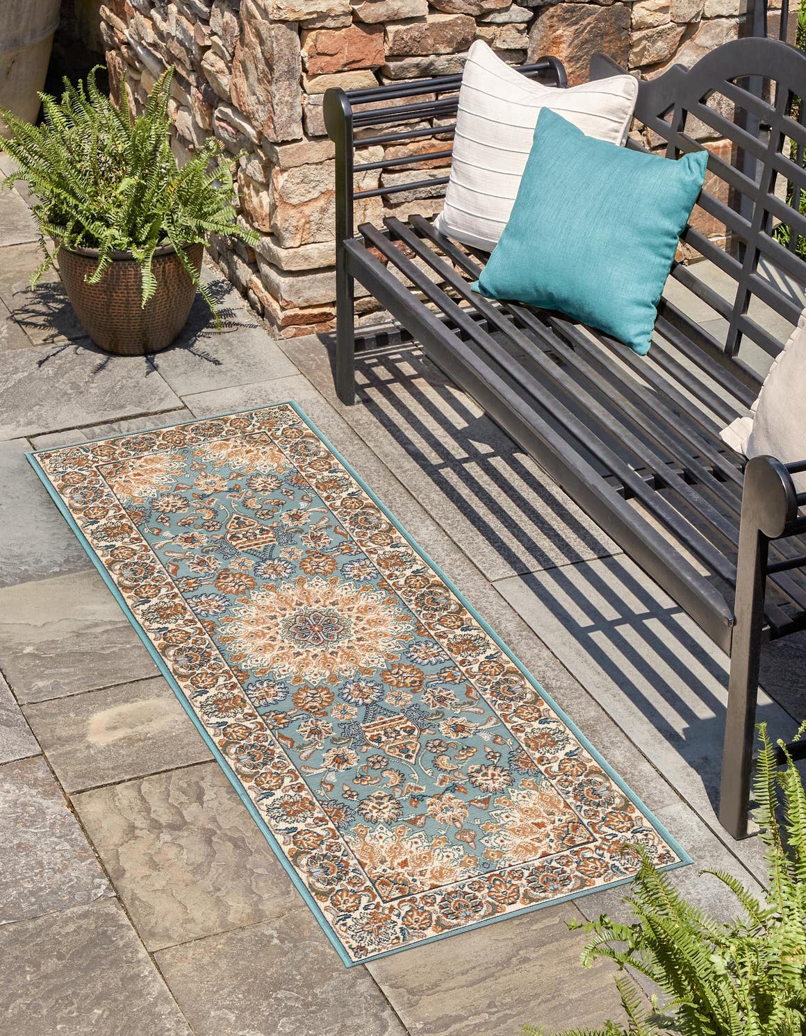 244 x 61 Outdoor Traditional