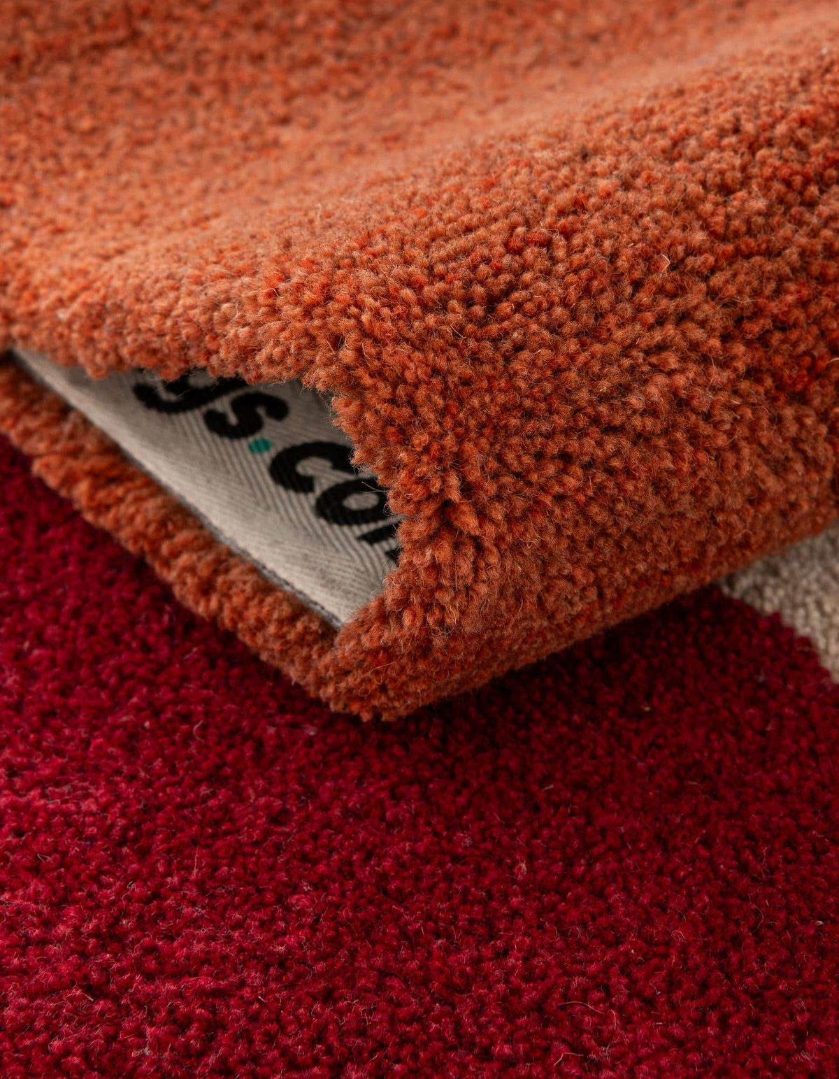Quadratisch Teppich AI Handgetuftet in Mehrfarbig von Hadorn™ - Lifestyle Image