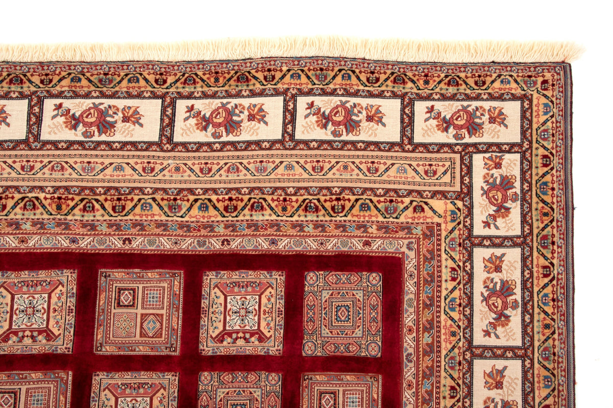 233 x 345 Soumak Kelim