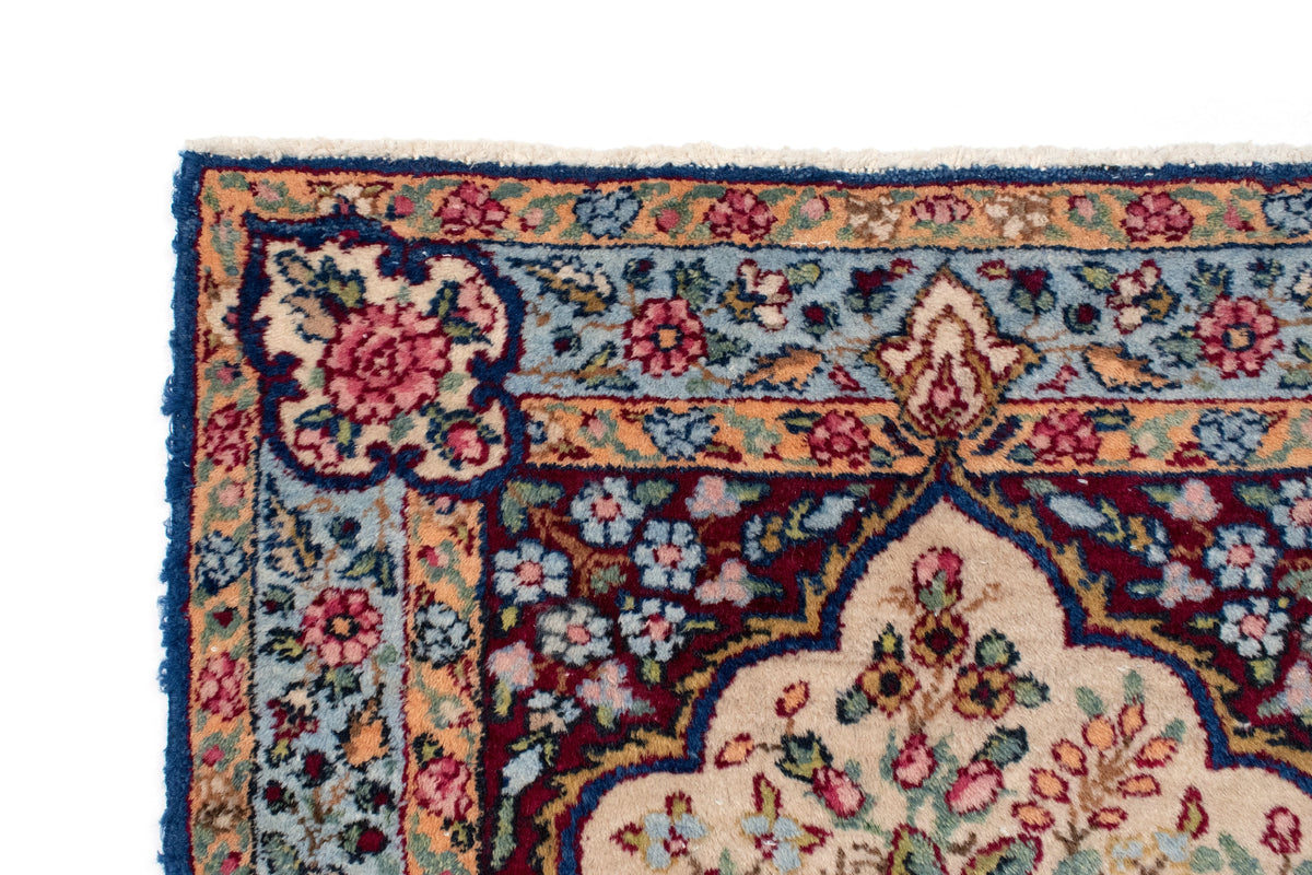 48 x 66 Kirman alt