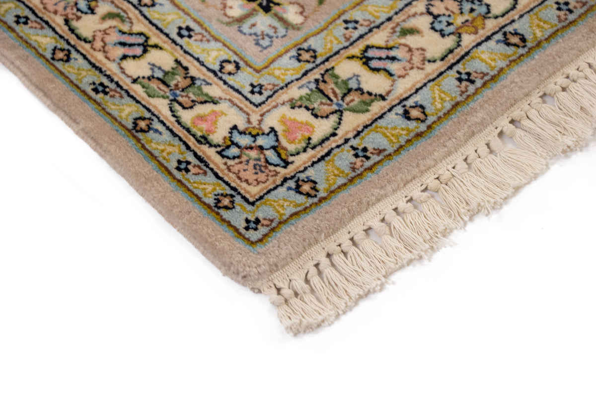 249 x 348 Kashan
