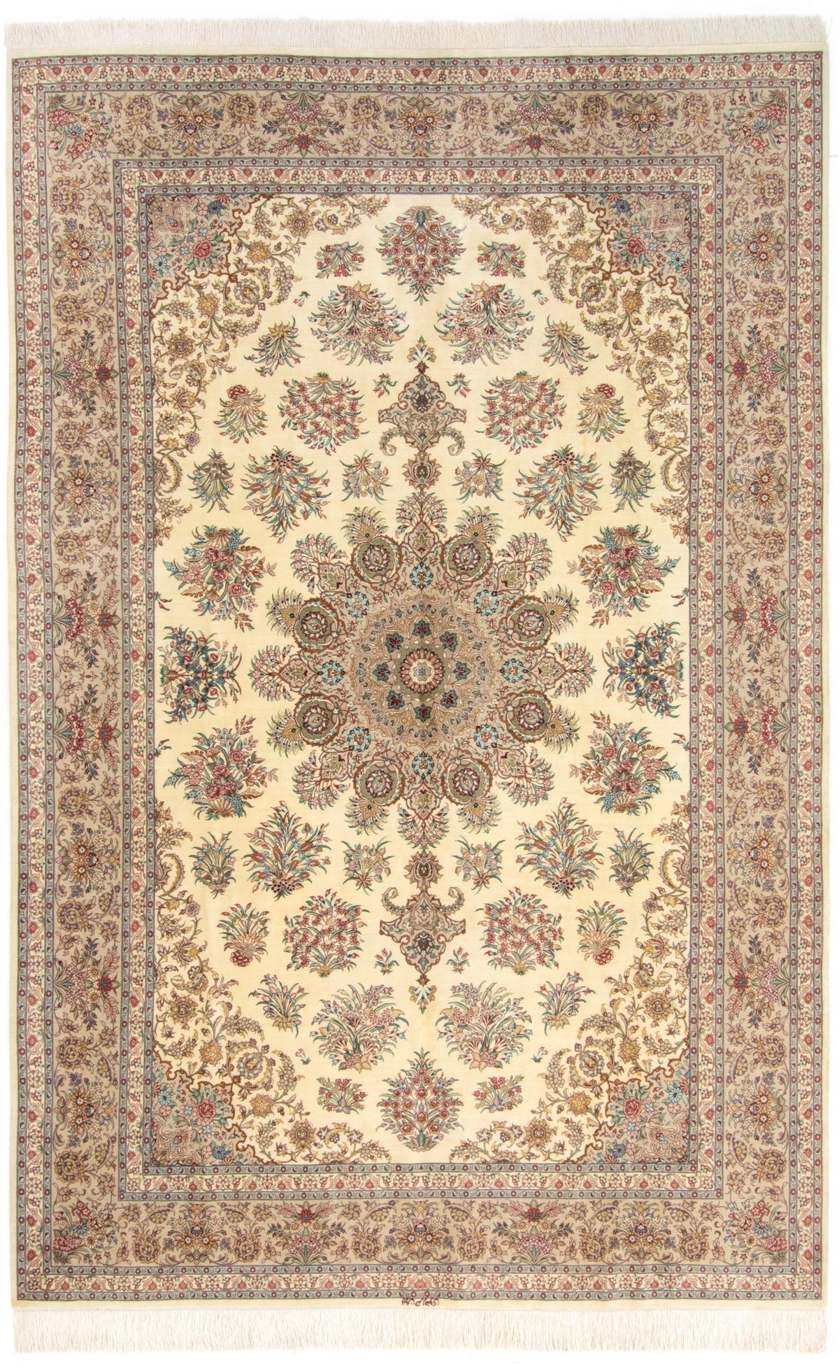 300x198 Ghom Silk