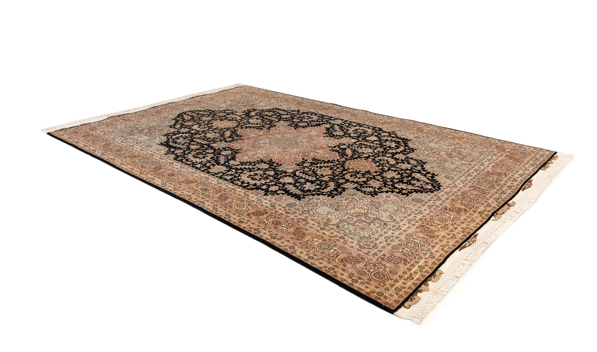 201x295 Tabriz fine