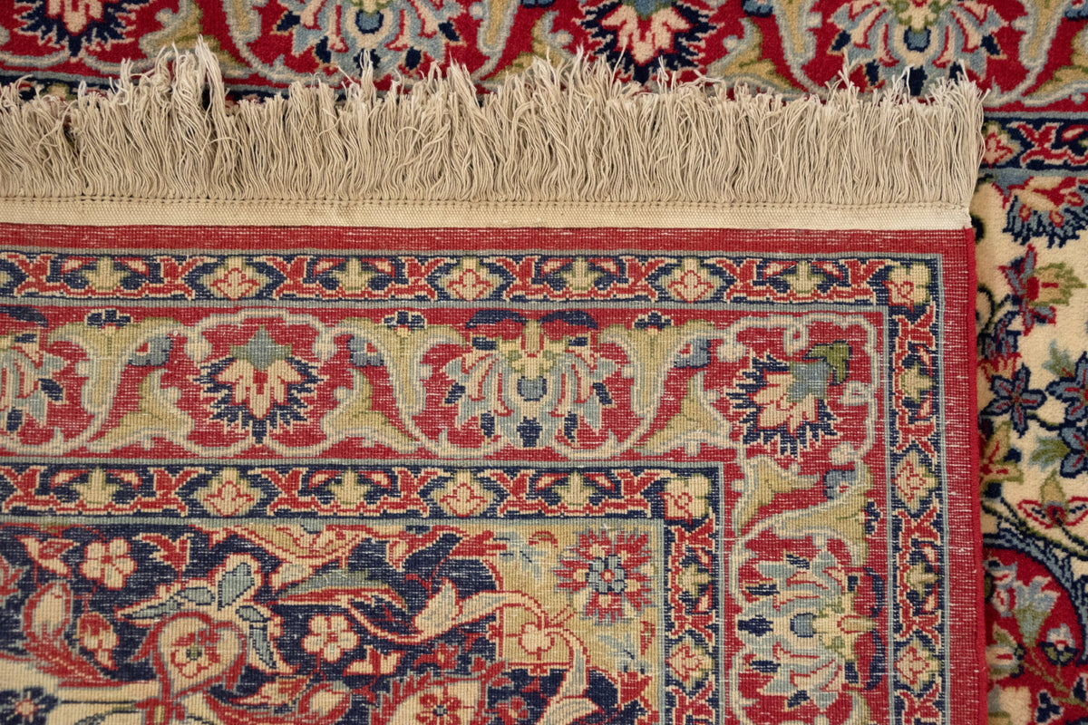 105 x 157 Isfahan