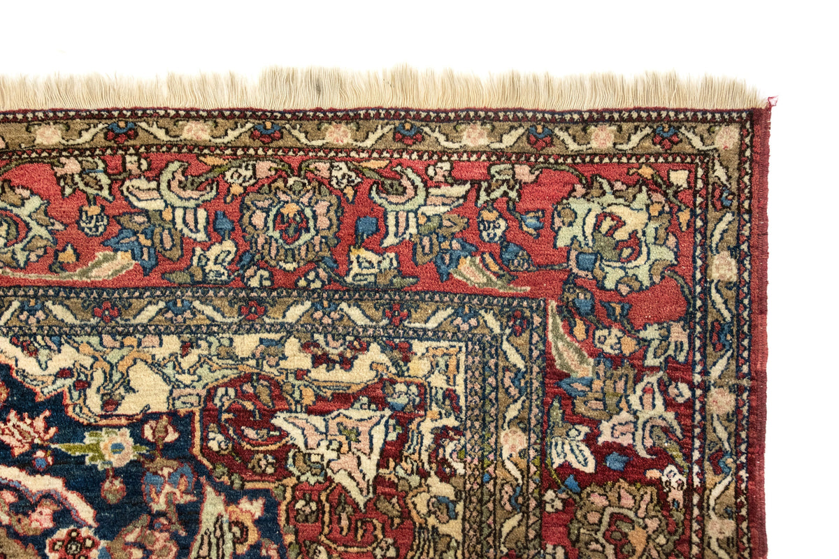 137 x 211 Isfahan alt