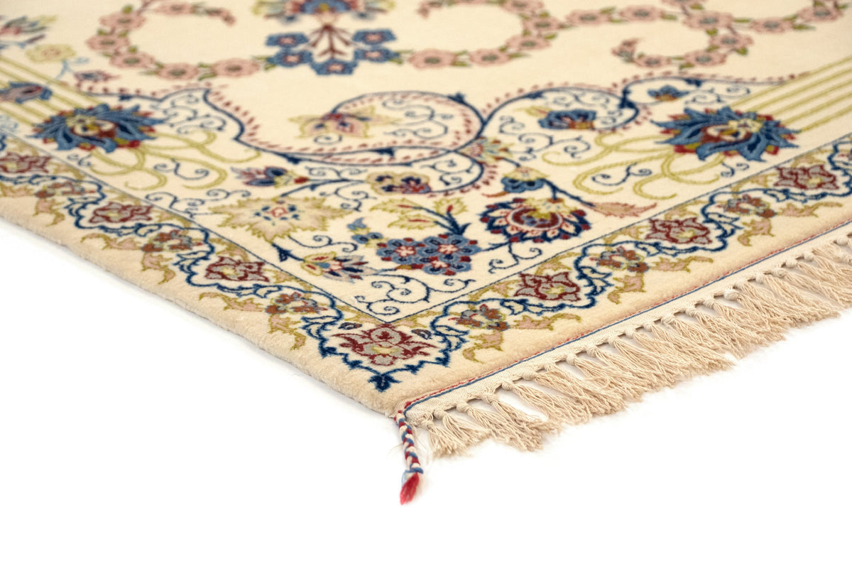 107x173 Isfahan con seta