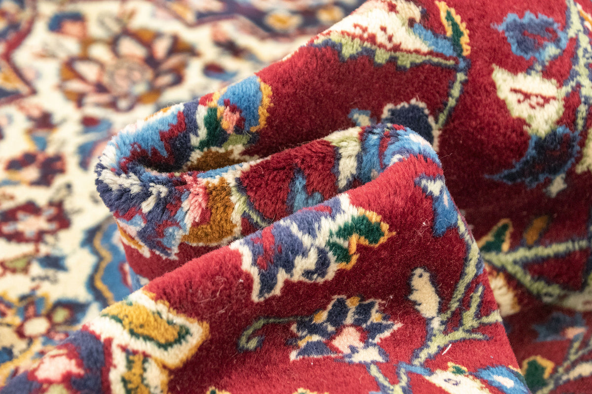 295 x 403 Kashan