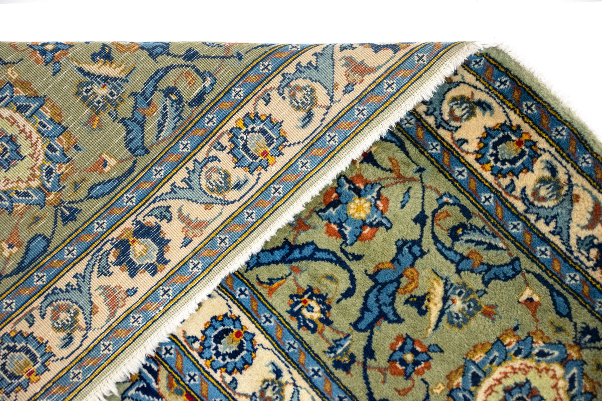 287 x 403 Kashan