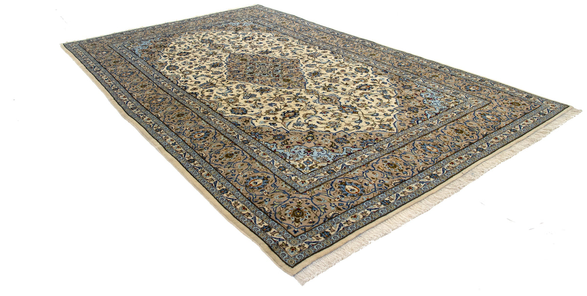239 x 397 Kashan