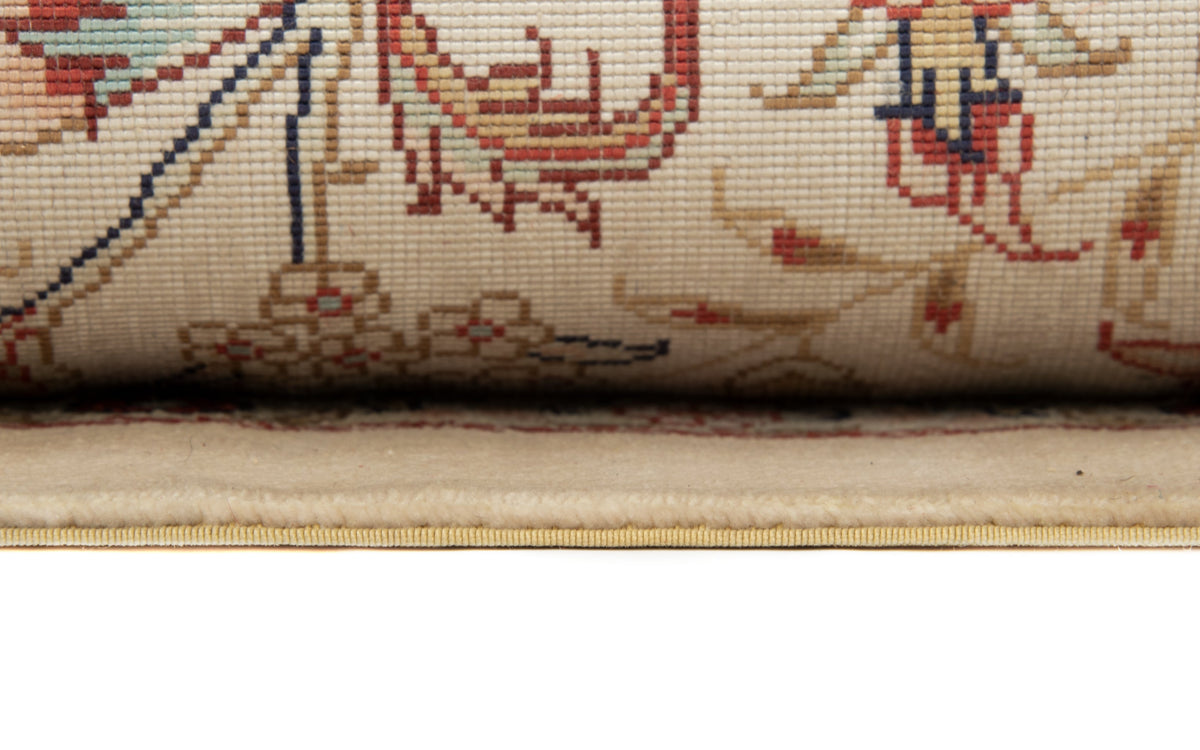 277 x 370 Hereke China