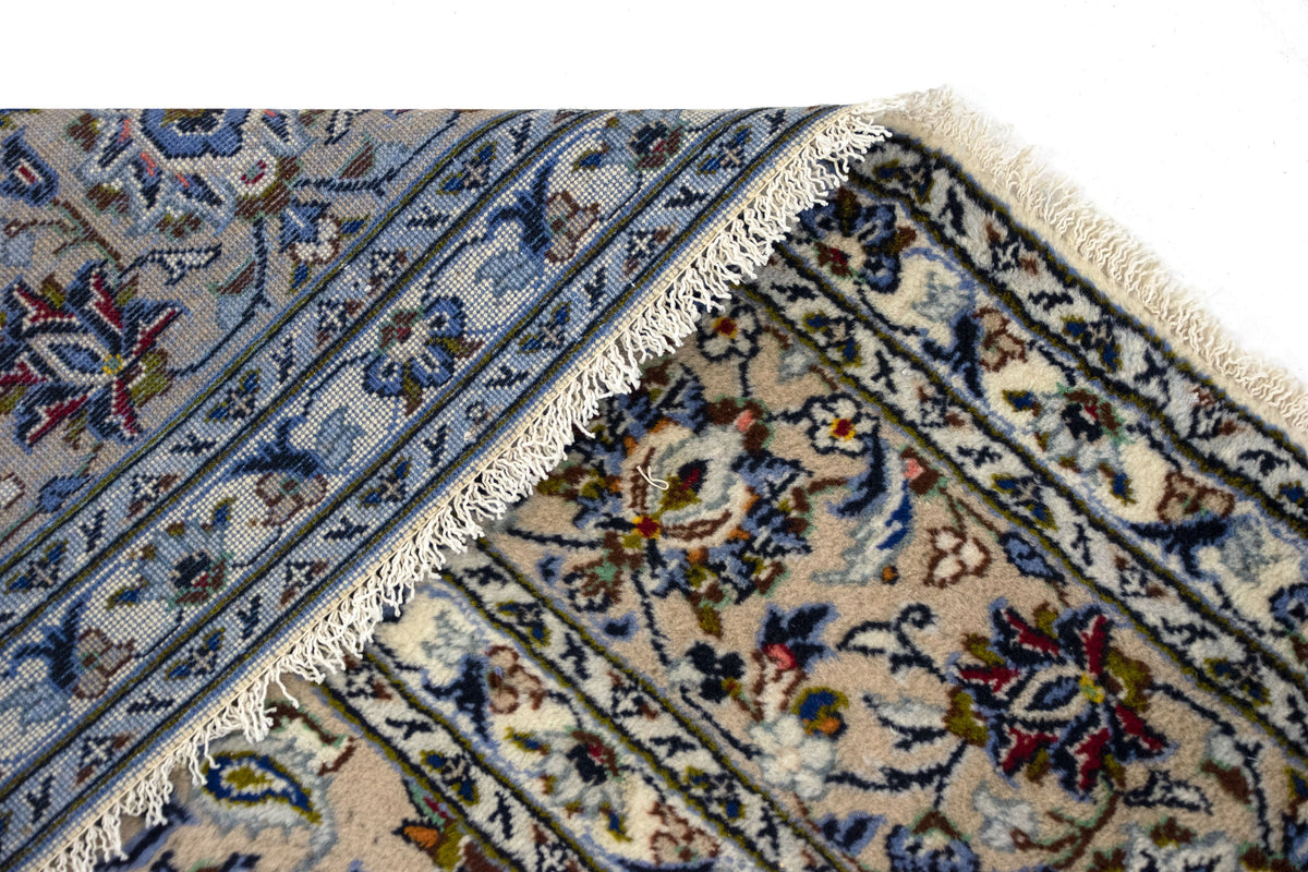 253 x 345 Kashan