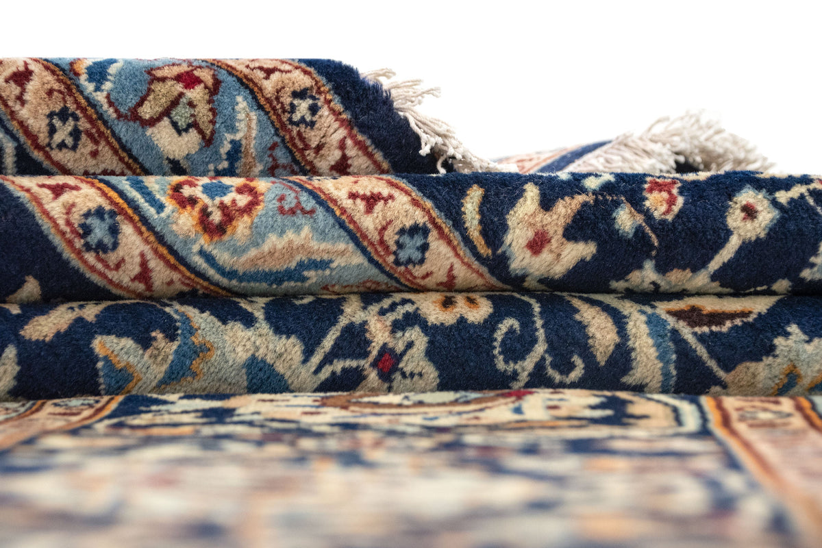 240 x 352 Kashmar