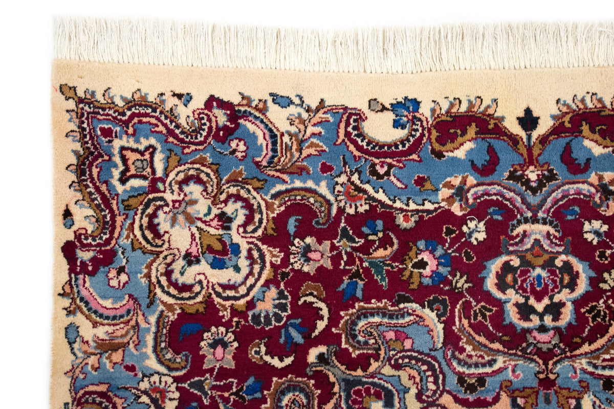 250 x 344 Kirman
