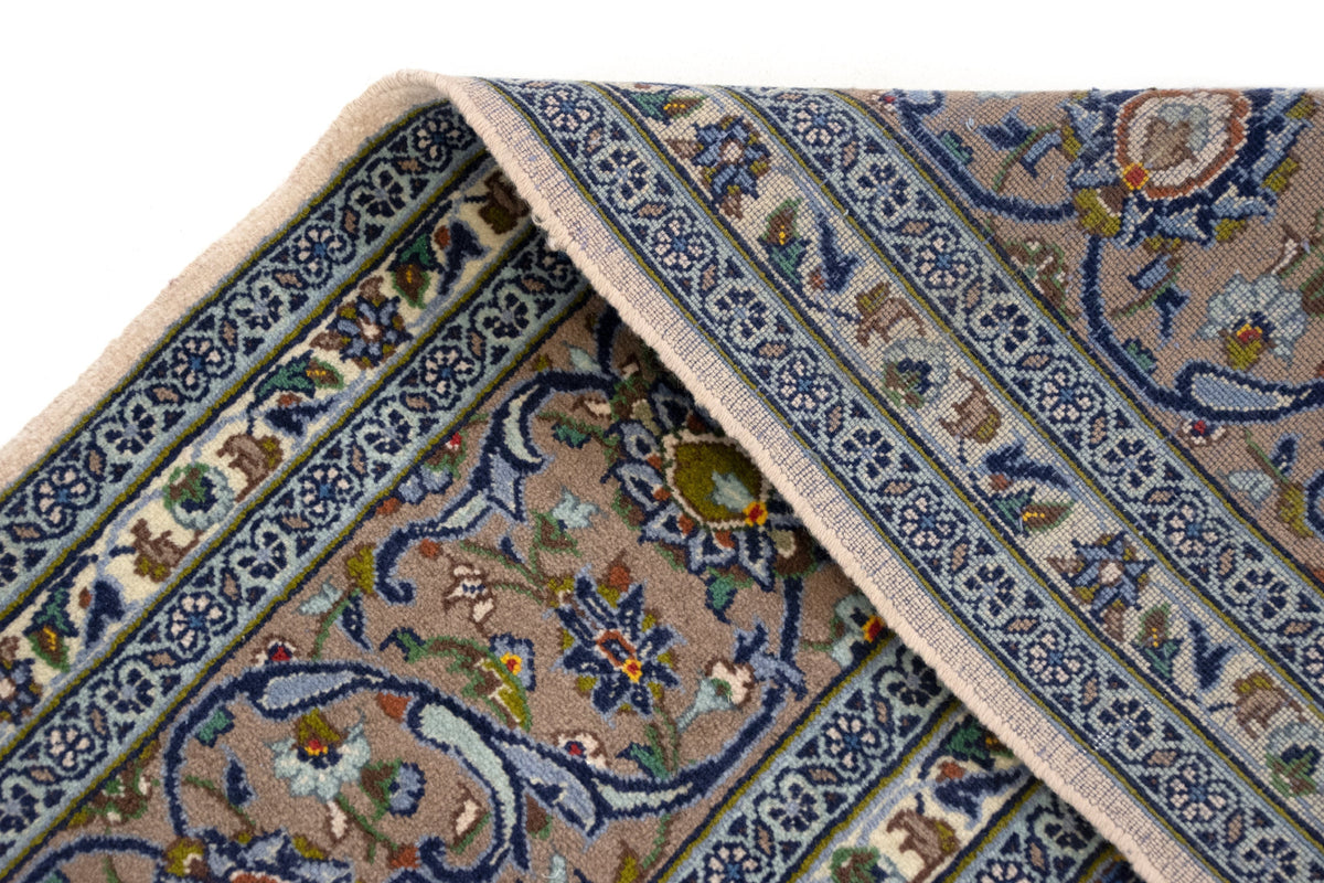251 x 351 Kashan