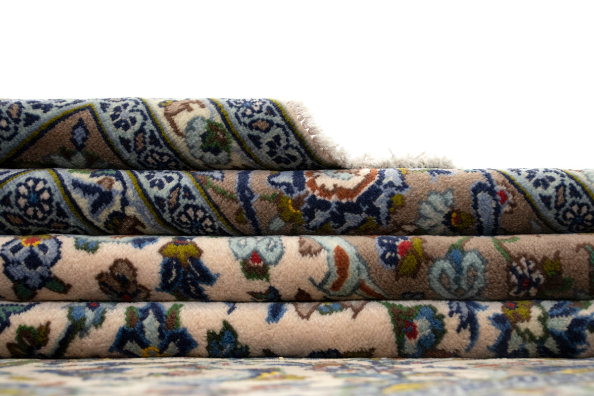 251 x 351 Kashan