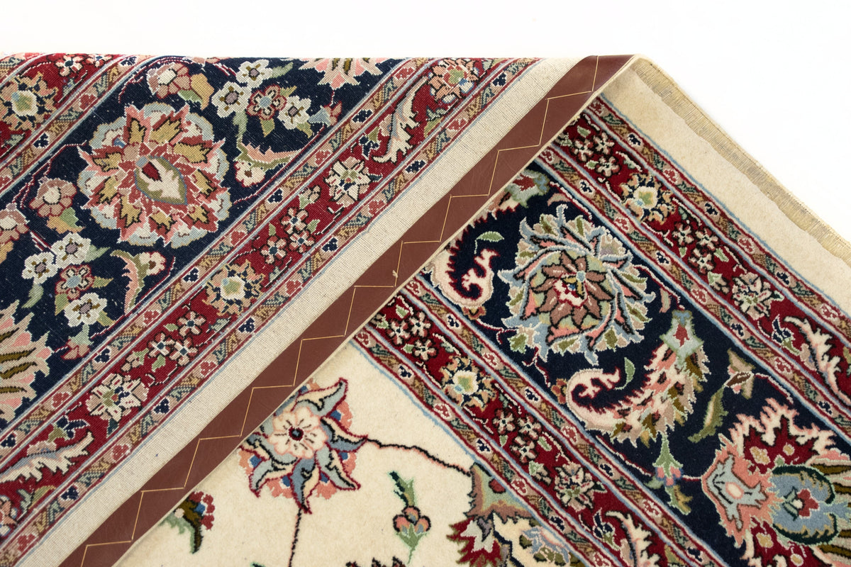 208 x 613 Isfahan fein