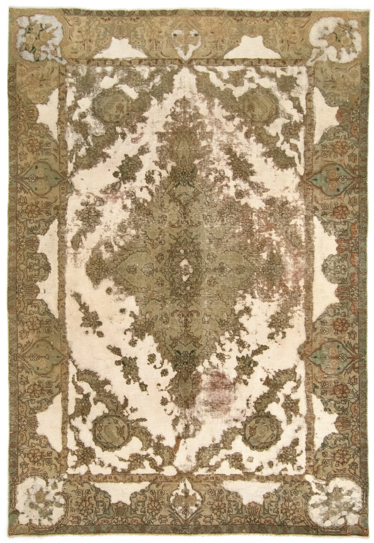 328 x 223 Vintage Royal