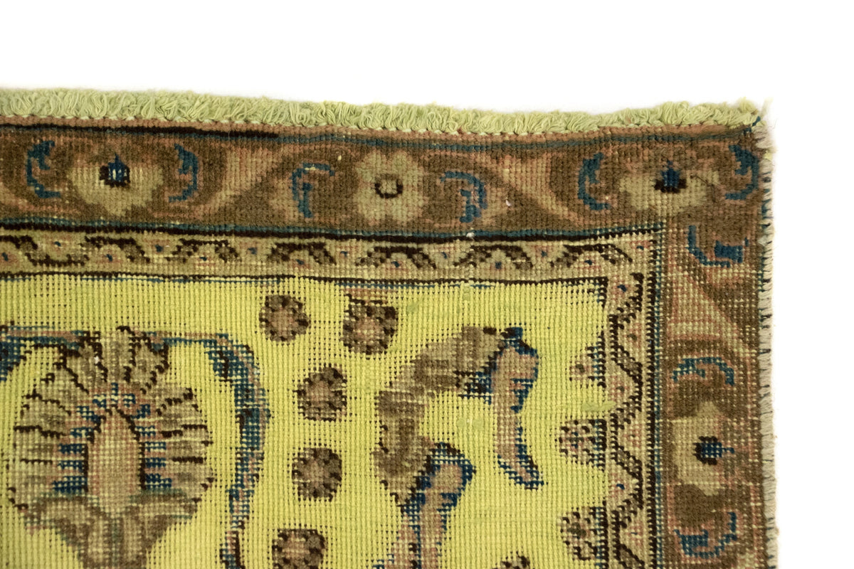 247x317 Vintage Royal