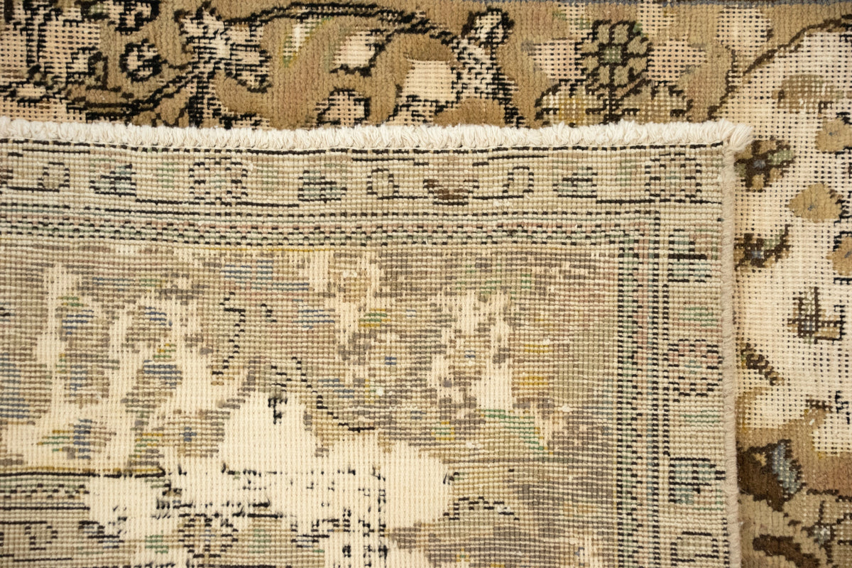 198x300 Vintage Royal