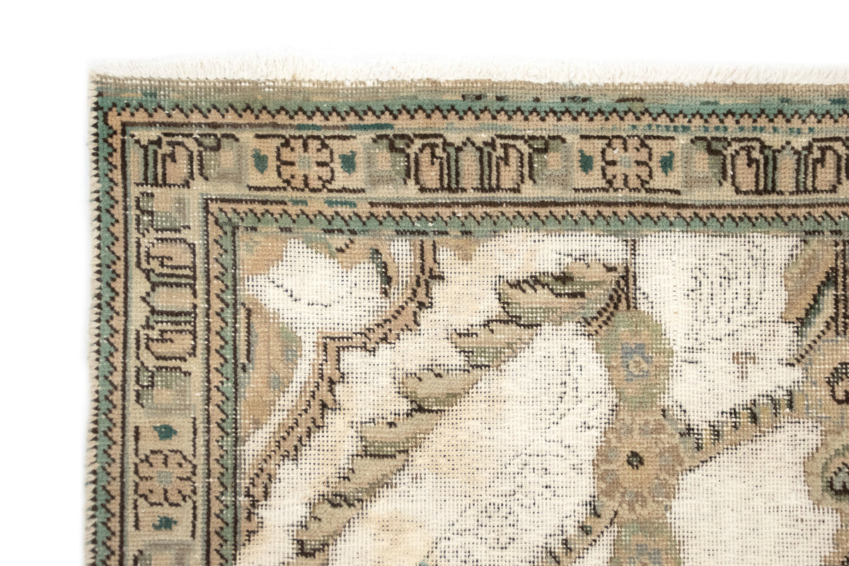 185x283 Vintage Royal