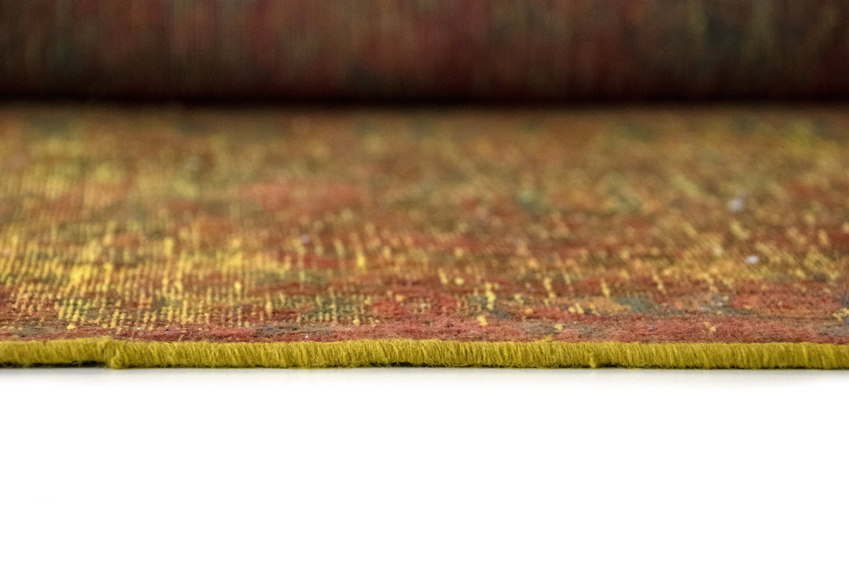 400 x 296 Vintage Royal