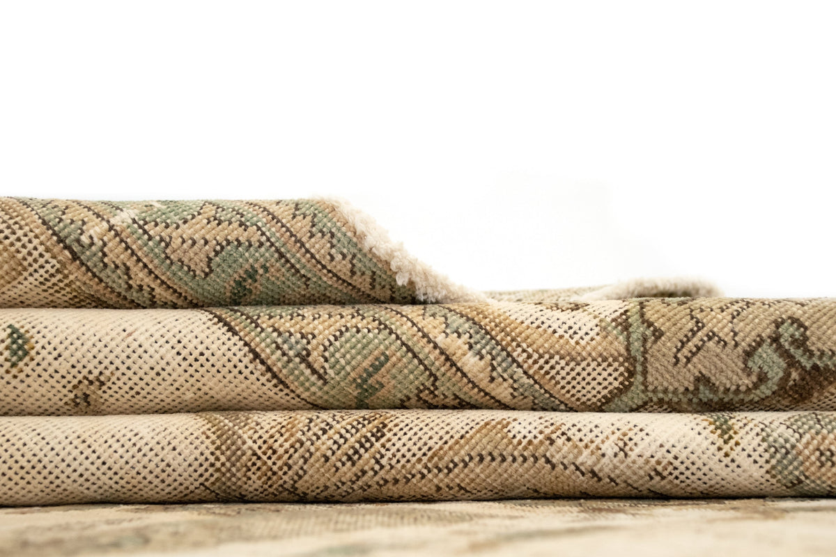294x385 Vintage Royal