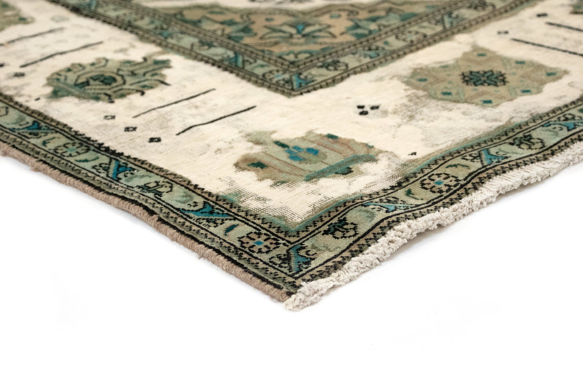 300x393 Vintage Royal