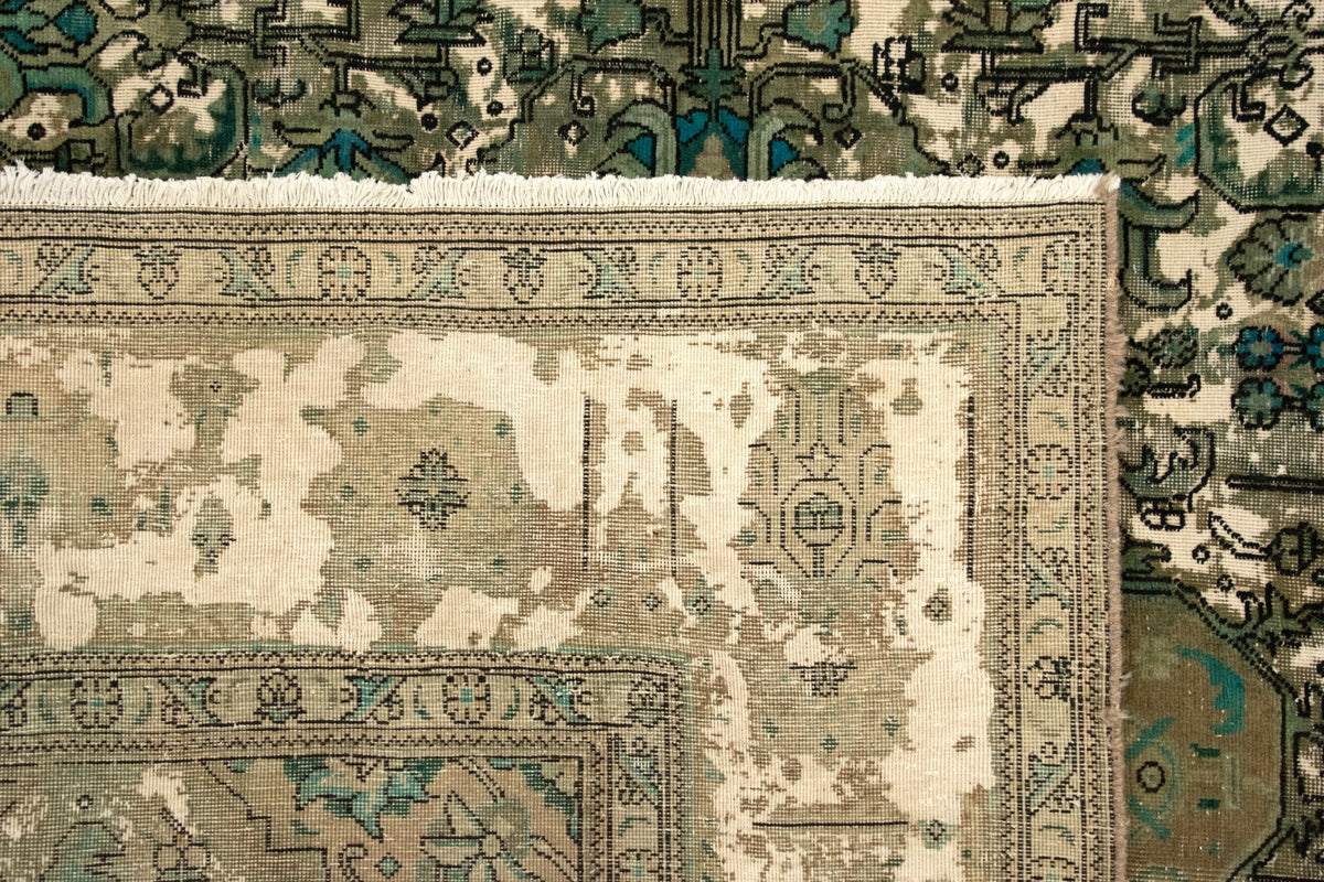 300x393 Vintage Royal