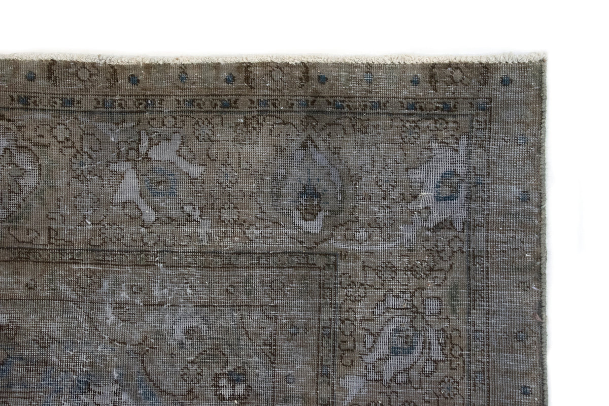 392 x 287 Vintage Royal