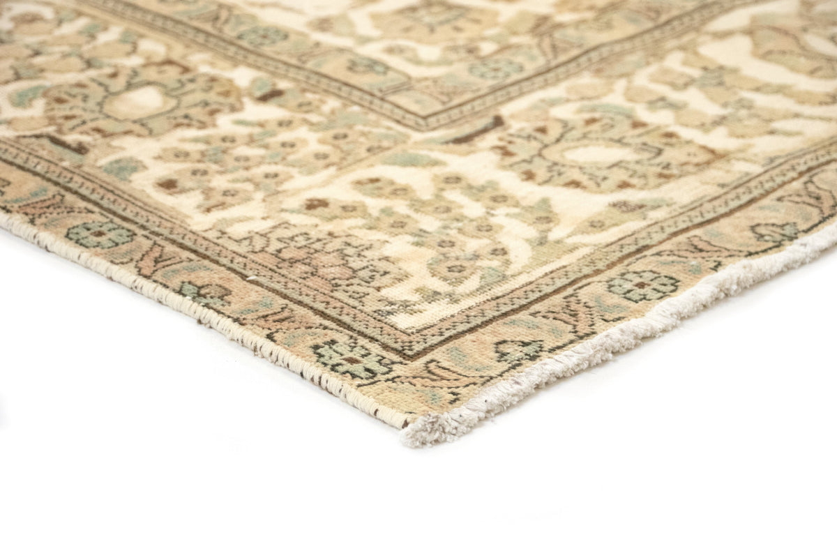 290x383 Vintage Royal