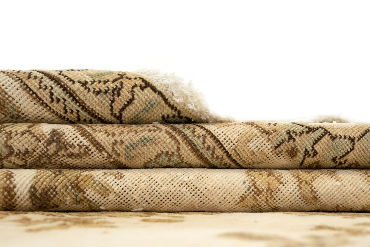 290x383 Vintage Royal