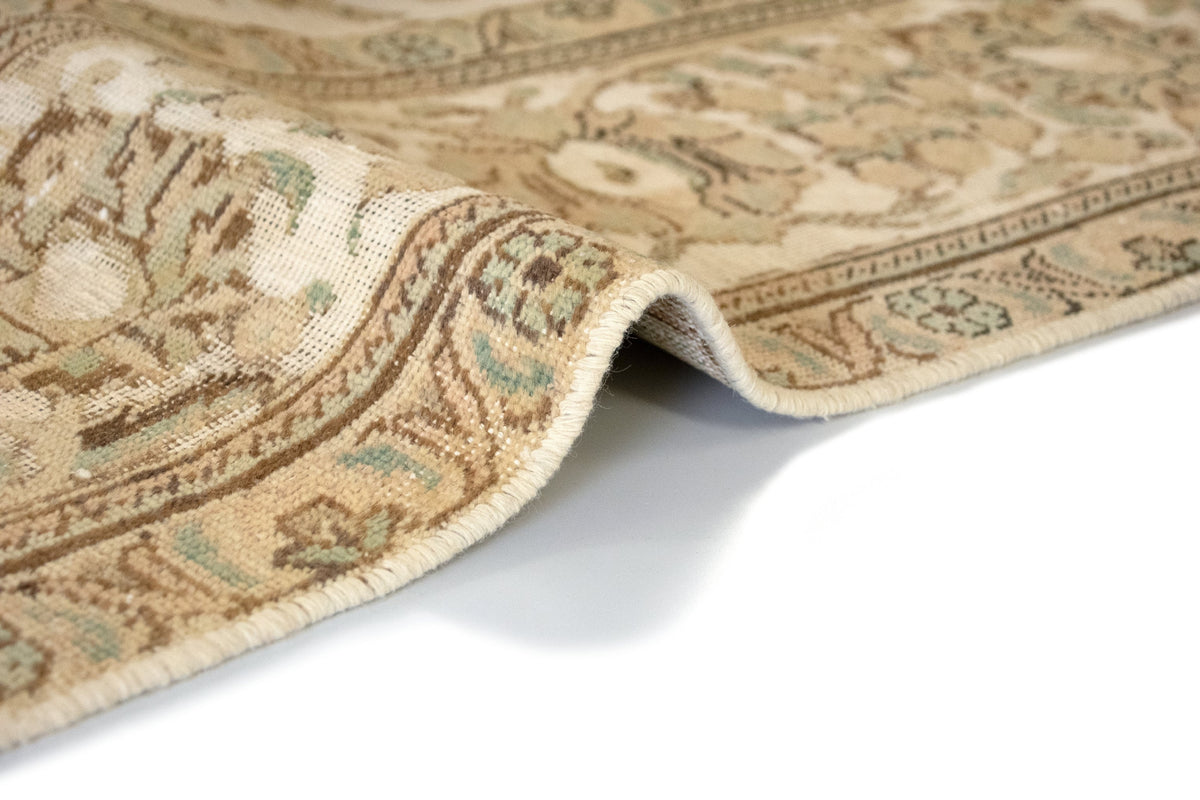 290x383 Vintage Royal