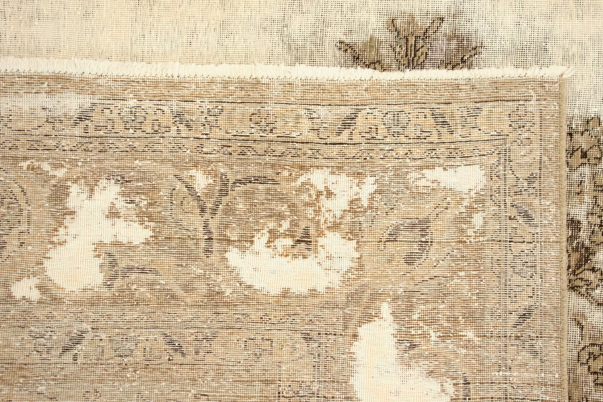 300x388 Vintage Royal