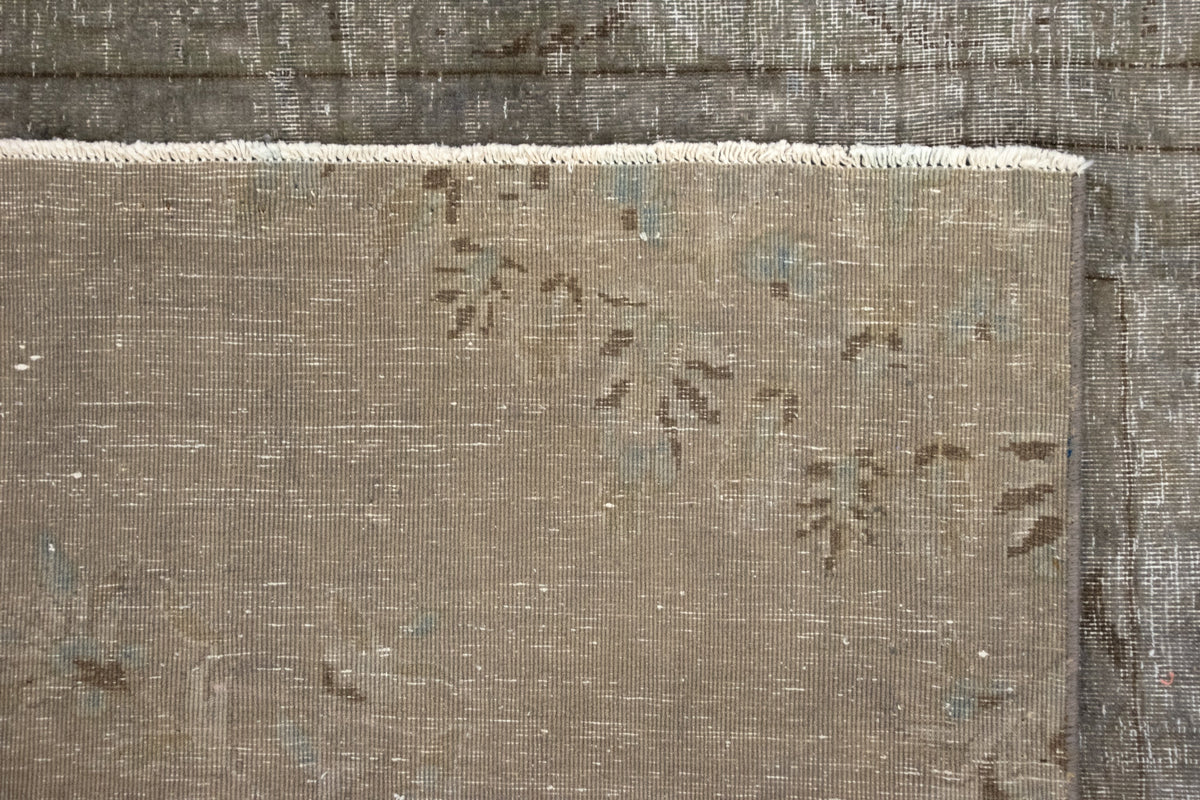 154 x 143 Vintage Royal