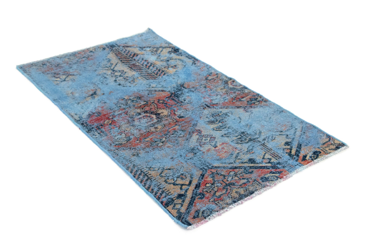 66x113 Vintage Royal